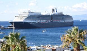 Bodrum'a "Oosterdam" kruvaziyeriyle 1952 turist geldi