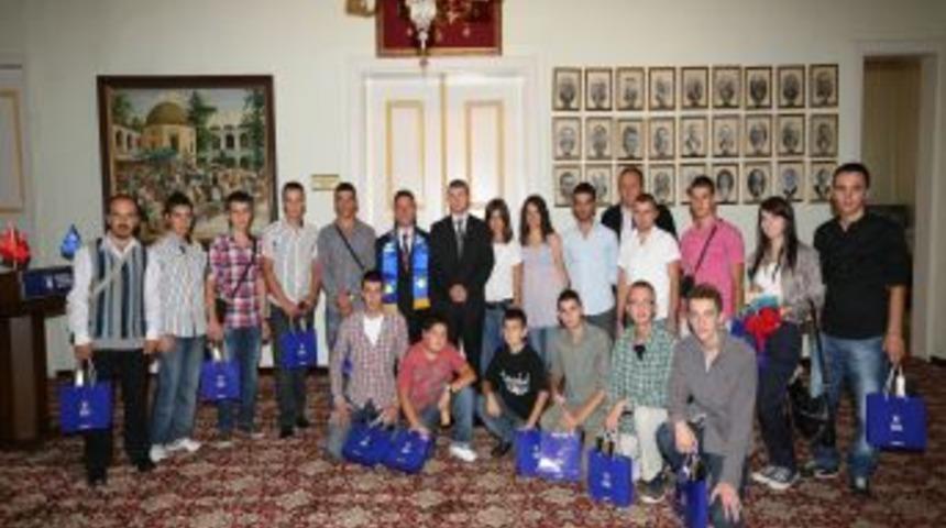 Kosovalı izciler Bursa'ya &ccedil;ıkarma yaptı