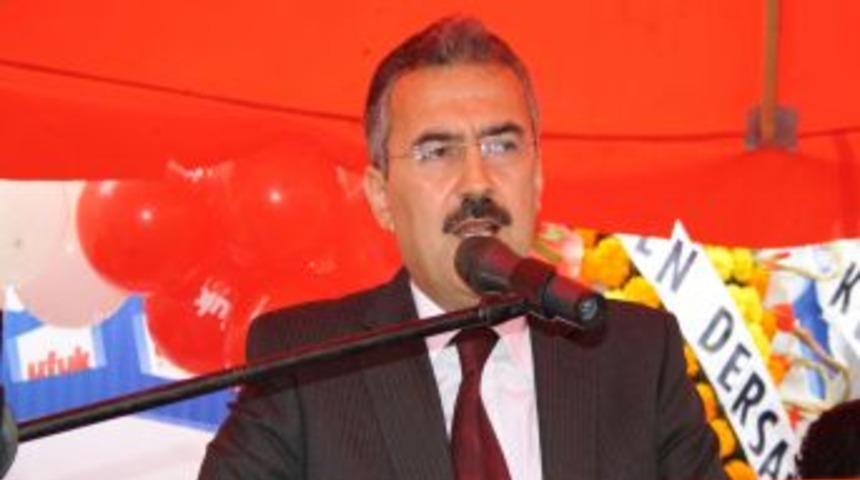 32 derslikli &Ouml;zel Ufuk İlk&ouml;ğretim Okulu'nun temeli atıldı