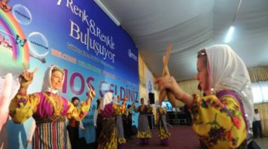 T&uuml;rkiye&rsquo;nin k&uuml;lt&uuml;rel renkleri Bağcılar&rsquo;da buluşuyor