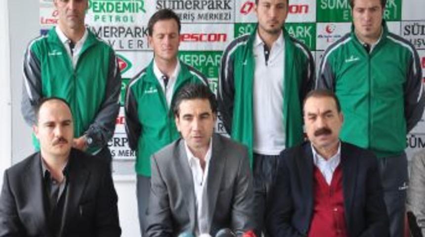 Denizlispor&rsquo;un teknik direkt&ouml;r&uuml; Osman &Ouml;zk&ouml;yl&uuml; oldu