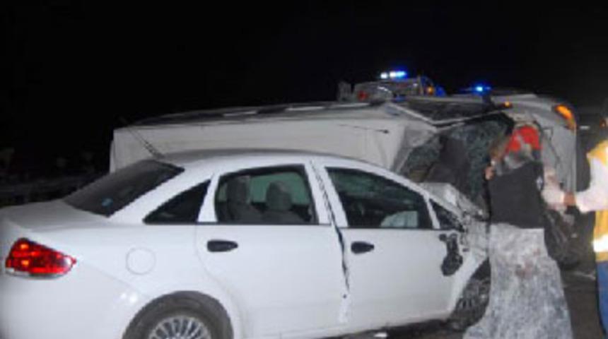 Ecel, yardıma giderken yakaladı; 3 &ouml;l&uuml;