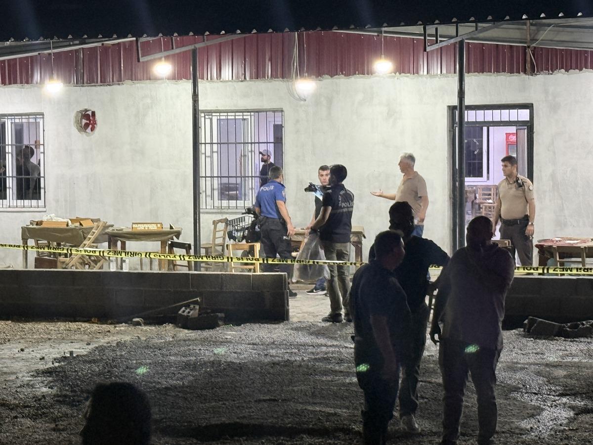 Mersin de kahvehaneye silahlı saldırı: 1 ölü, 4 yaralı 2