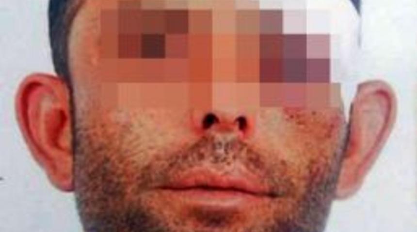 Barışma isteğini kabul etmeyen eski kız arkadaşının evini kurşunladı