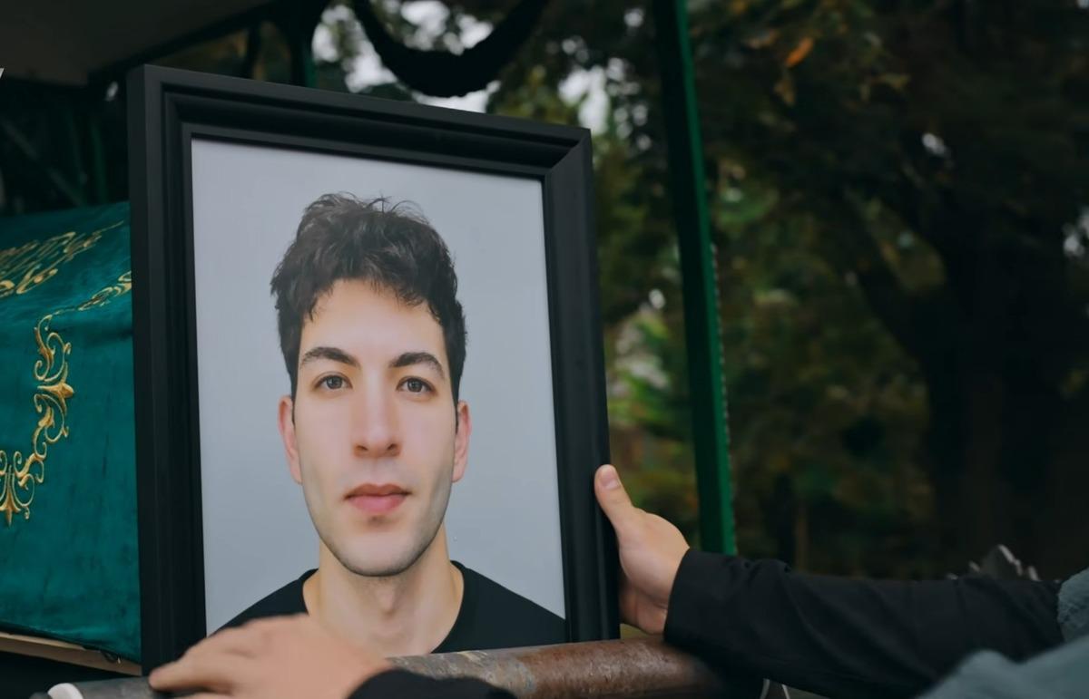 Fragmandaki cenaze sahnesi kafaları karıştırdı: Kim veda ediyor? 2