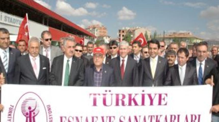 Bakan Yazıcı&rsquo;dan BDP&rsquo;lilere: Ya vekalet g&ouml;revini yaparsın, ya da istifa edersin
