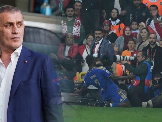TFF Başkanı o tezah&uuml;rat sonrası stadyumu terk etti!