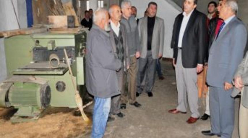 MHP Milletvekili &Ccedil;ınar'dan esnaf ziyareti