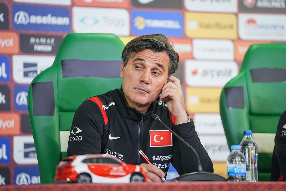 Taraftarın sabrı taştı! G&ouml;zler TFF ye &ccedil;evrildi: "İstifa etmedikleri s&uuml;rece..." 4