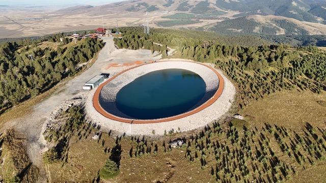Ormanın ortasında görenleri hayran bırakıyor! 2 bin 634 rakımdaki göletin amacı bambaşka