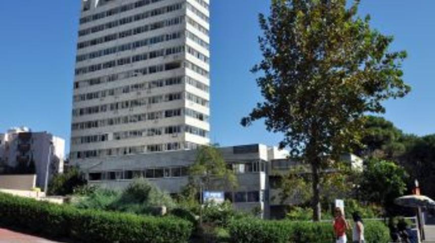 &Ouml;zel İdare binasının g&uuml;&ccedil;lendirilmek istenmesine tepki