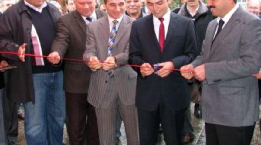 Osmancık'ta ihtiya&ccedil; sahibi &ouml;ğrenciler yararına kermes a&ccedil;ıldı