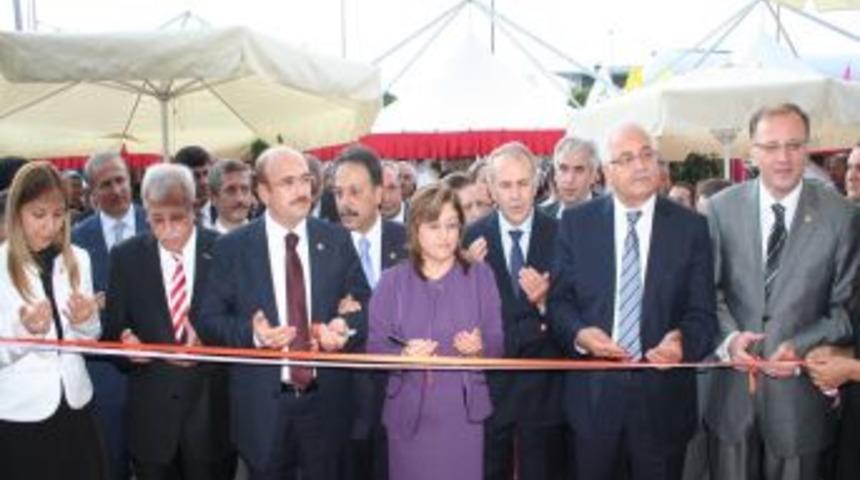 Şahin: İnşaat sekt&ouml;r&uuml; &uuml;lkelerin gelişmişlik kriterini g&ouml;steren &ouml;nemli sekt&ouml;r