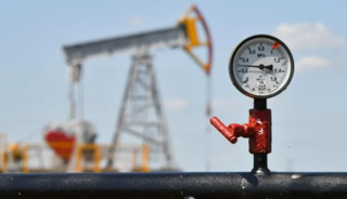 Brent petrol&uuml;n varili 99,39 dolardan işlem g&ouml;r&uuml;yor