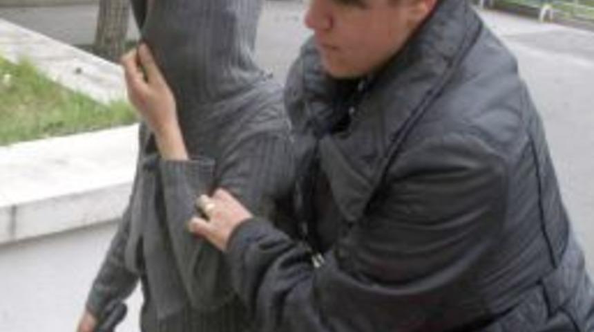 Hırsızlık yapan kadın yakalandı