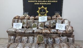 Şanlıurfa'da yolcu otob&uuml;s&uuml;nde 39 kilo 700 gram uyuşturucu ele ge&ccedil;irildi