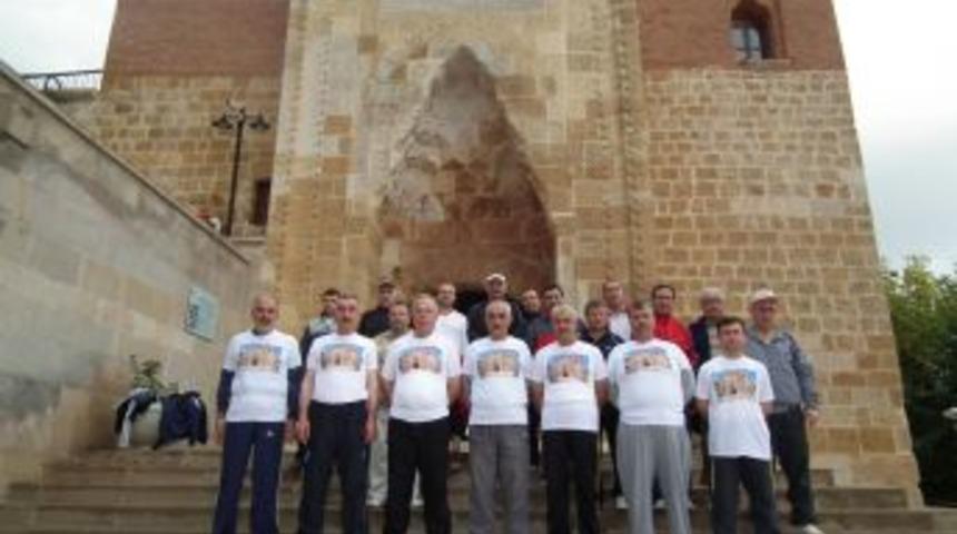 Eshab-ı Kehf'i tanıtım i&ccedil;in y&uuml;r&uuml;yorlar