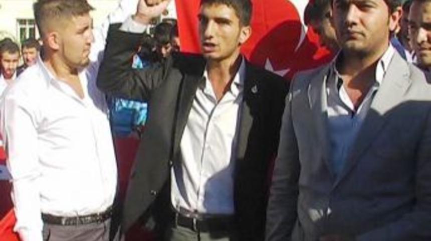 Şehitler i&ccedil;in Fatiha okudular