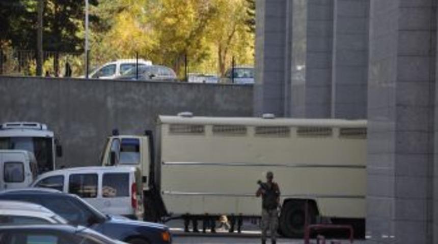 Hopa davasında 7 kişinin beraatine karar verildi