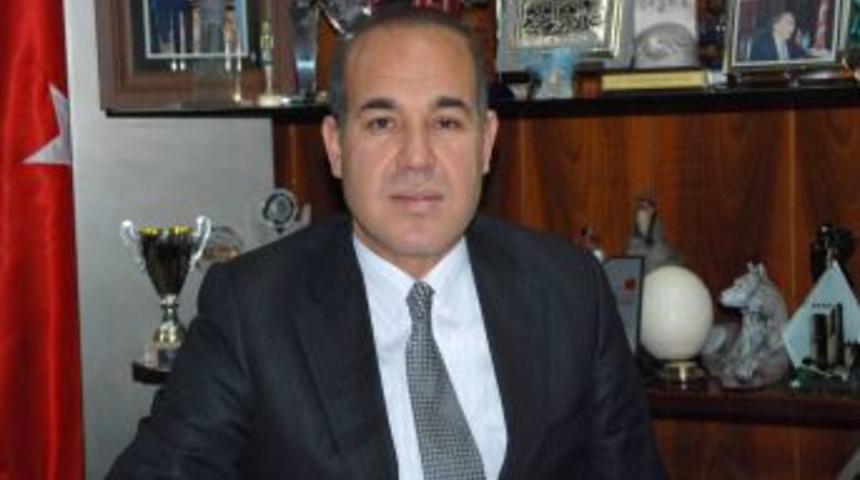 Yılmaz G&uuml;ney&rsquo;in Adana'da bir bulvara isminin verilmesine tepki