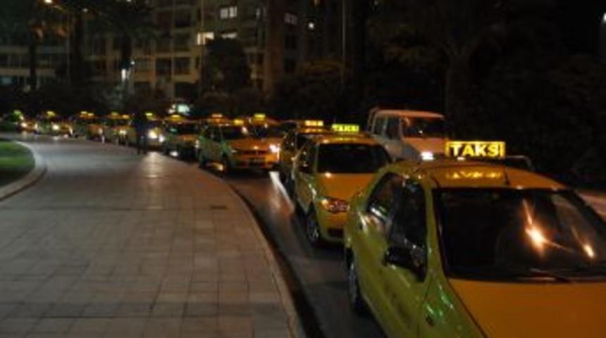 Ter&ouml;re karşı 'sarı' &ouml;fke