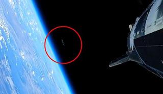 Canlı yayına yansıdı, sosyal medya ayağa kalktı! SpaceX u&ccedil;uşunda UFO paniği