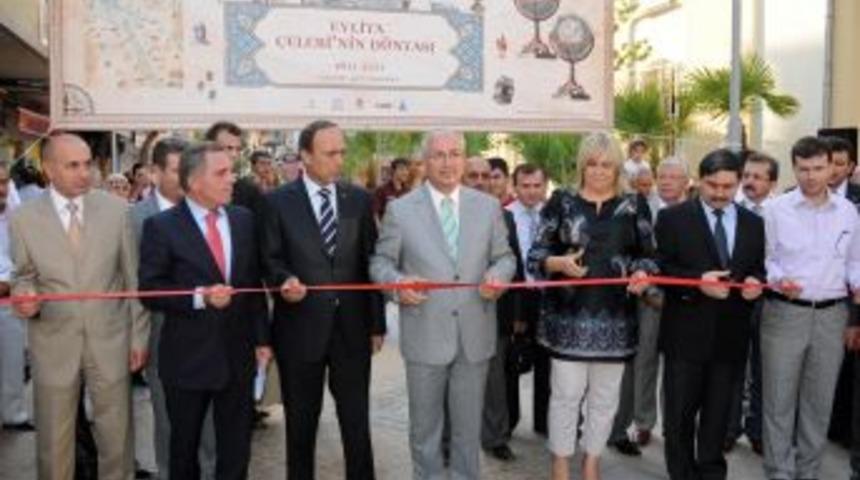 Evliye &Ccedil;elebi&rsquo;nin tanıtılması i&ccedil;in &lsquo;Evliya &Ccedil;elebi&rsquo;nin D&uuml;nyası&rsquo; sergisi a&ccedil;ıldı