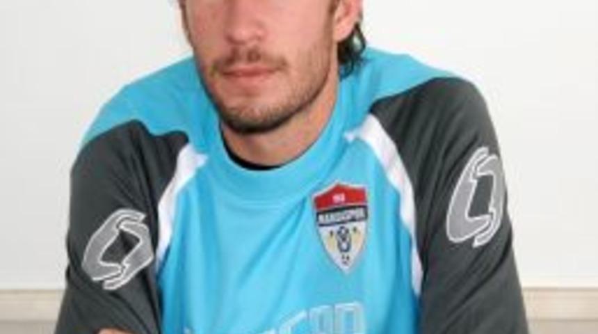 Manisasporlu İncedemir: Eskişehir'i de yenerek &uuml;&ccedil;te &uuml;&ccedil; yapmak istiyoruz