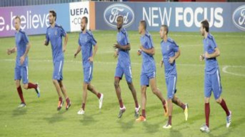 Trabzonspor, Lille ma&ccedil;ının son idmanını yaptı