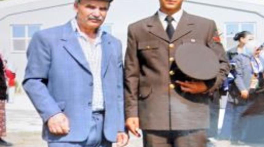 &Ccedil;orumlu şehit, annesine 'Gitmem lazım anacığım vatan hizmet bekler' demiş