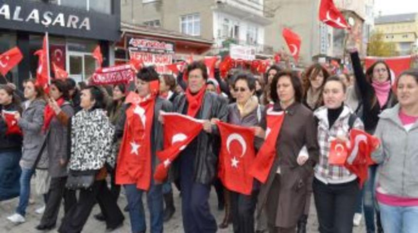 Ardahan&rsquo;da ter&ouml;r protesto edildi