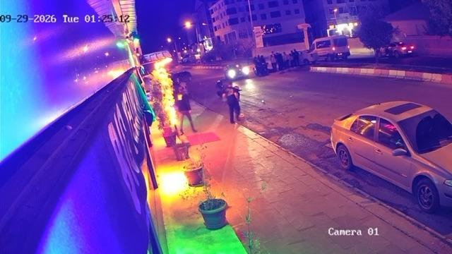 Ağrı’da otomobil ile iki motosiklet çarpıştı, 2 kişi yaralandı