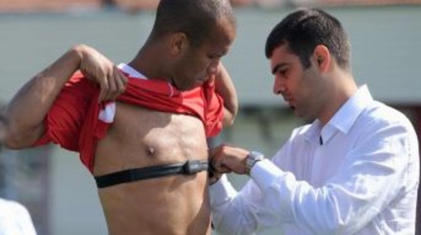 Samsunsporlu futbolculara laktat testi uygulandı