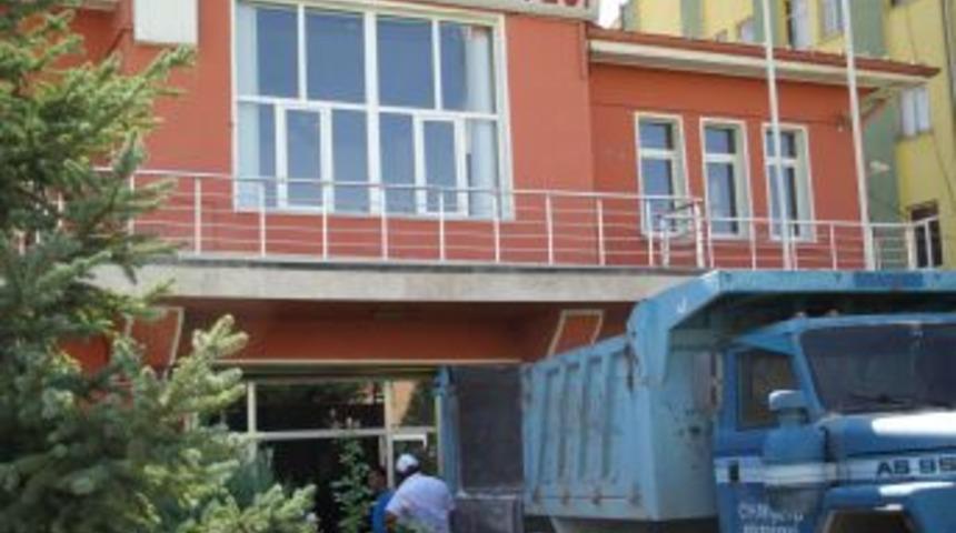 Cihanbeyli Belediyesi taşınıyor