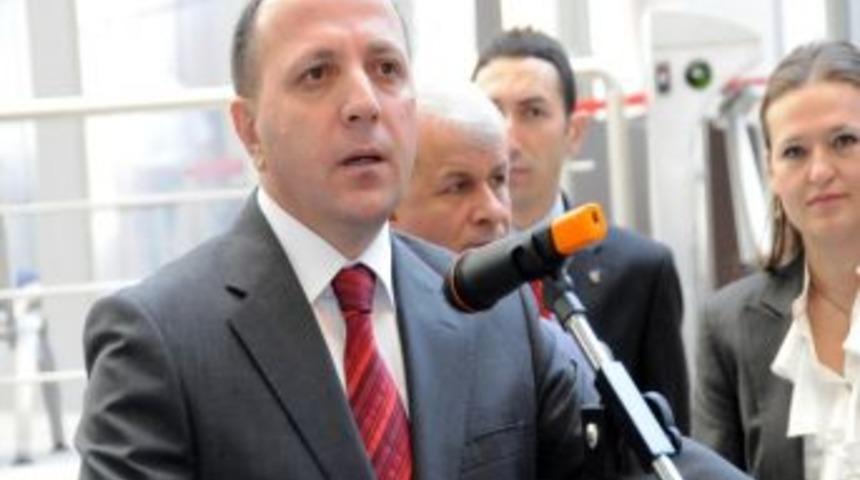 Somali fotoğrafları sergisi SGK&rsquo;da a&ccedil;ıldı