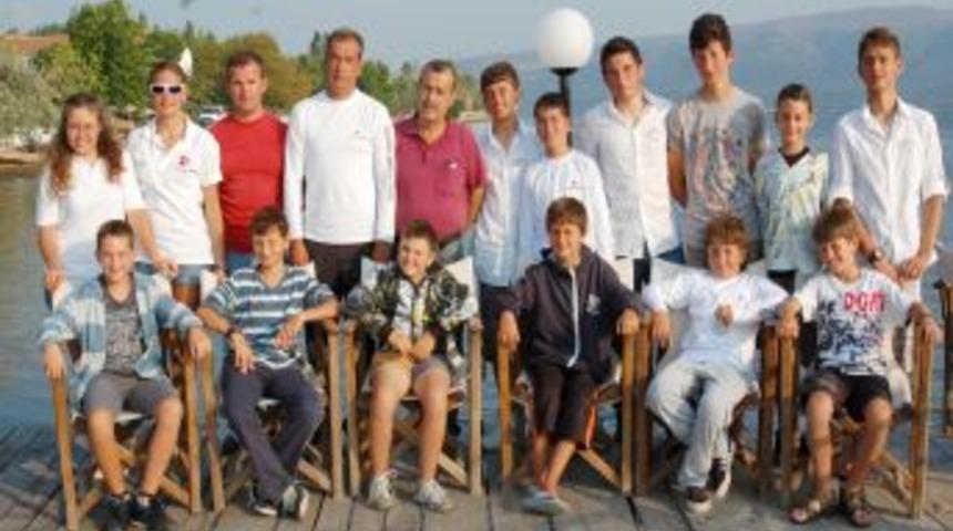 Gemlik Yelken Kul&uuml;b&uuml; Bandırma&rsquo;da madalyaları topladı