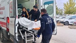 Kamyon kasasından d&uuml;şen şahıs yaralandı