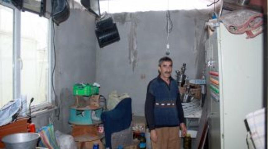 Kar serayı &ccedil;&ouml;kertince g&uuml;neş enerjisini evine bağladı