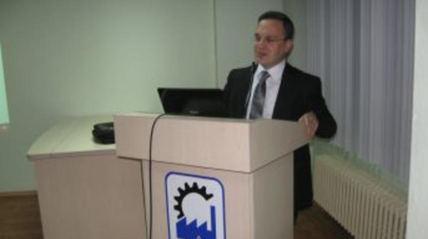 Bıyıklı: Yeni m&uuml;şteri kazanmanın en kolay yolu elimizdekileri memnun etmektir