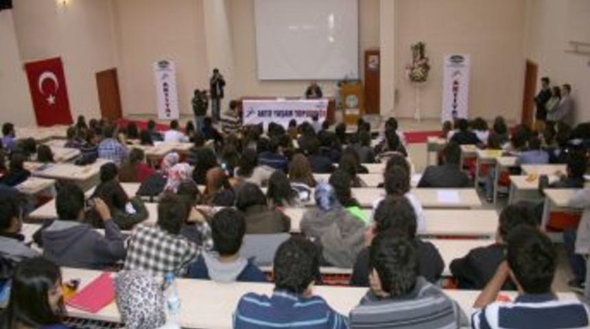 Taşd&ouml;ğen: Bazı televizyon programları duyguları k&ouml;reltiyor