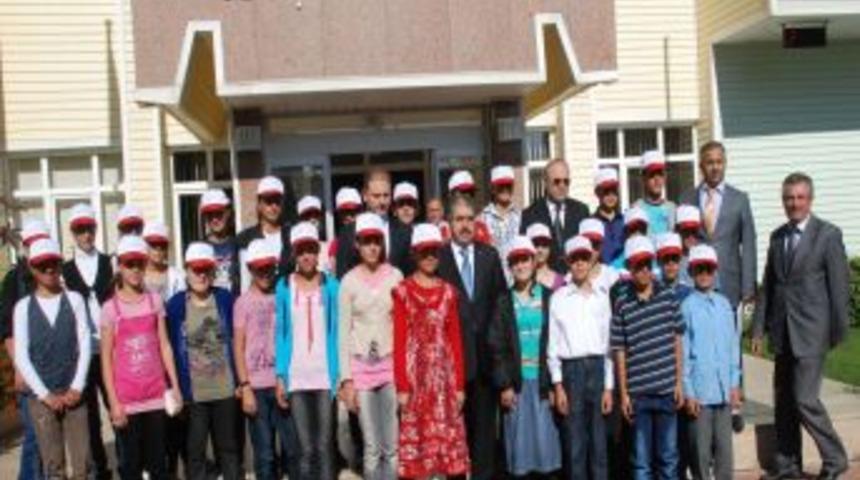 "Edirne'den Hakkari'ye her yer hepimizin, birlik beraberliğimizi kimse bozamaz"