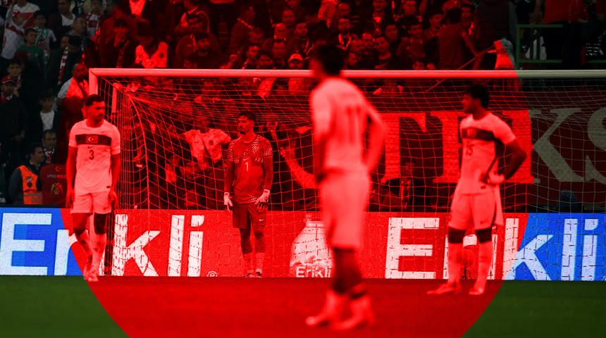 Fransa ve İtalya yenilgileri sonrası A Milli Takım FIFA sıralamasında &ccedil;akıldı!
