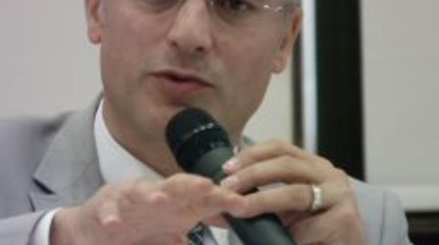 Osman Can: Anayasa millete mal edilmeli