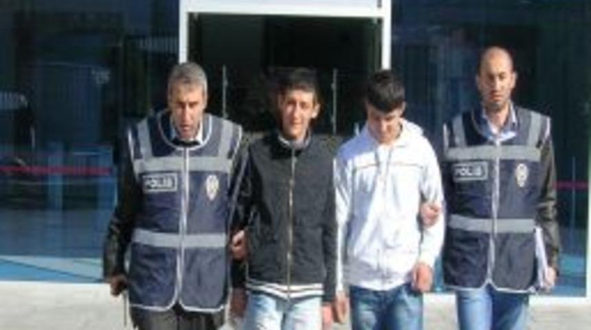 Cami ve işyerlerinden hırsızlık yapan iki zanlı tutuklandı
