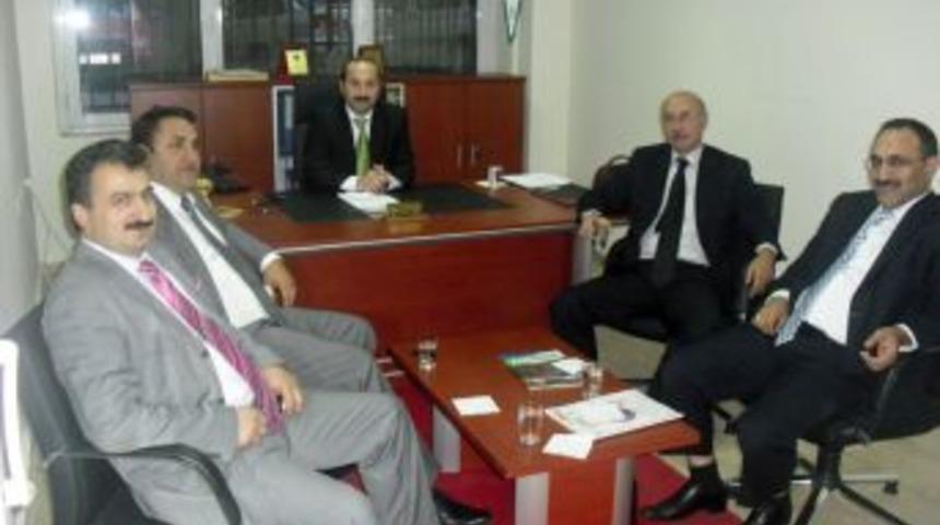 Artvin İl Milli Eğitim M&uuml;d&uuml;rl&uuml;ğ&uuml;'nden &Ccedil;ayeli ve Kalkandere'ye