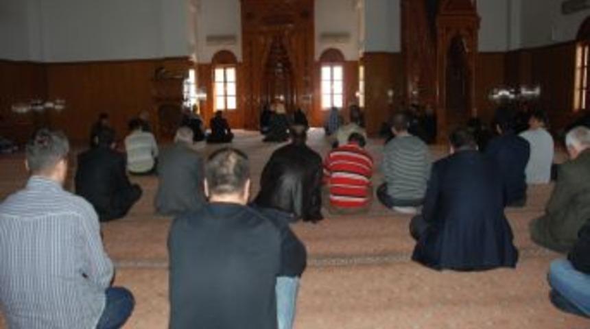 Şehitler i&ccedil;in mevlid-i şerif okutuldu