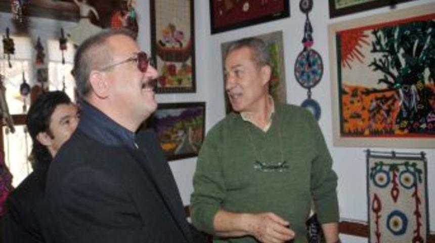 Macaristan B&uuml;y&uuml;kel&ccedil;isi Hamam&ouml;n&uuml;'n&uuml; ziyaret etti