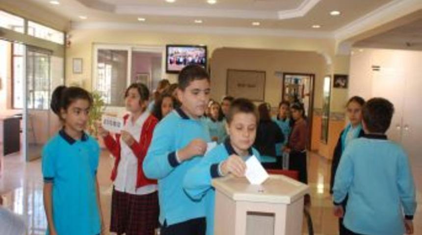 G&uuml;len Koleji sandık başına gidiyor