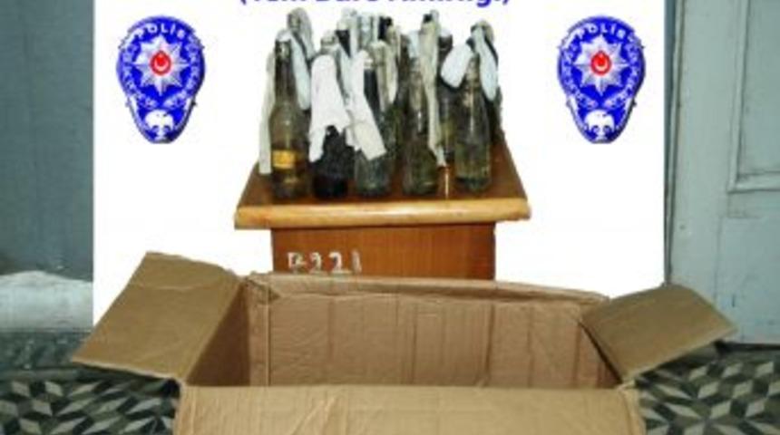 BDP il&ccedil;e binasında &ccedil;ok sayıda molotof kokteyli ele ge&ccedil;irildi