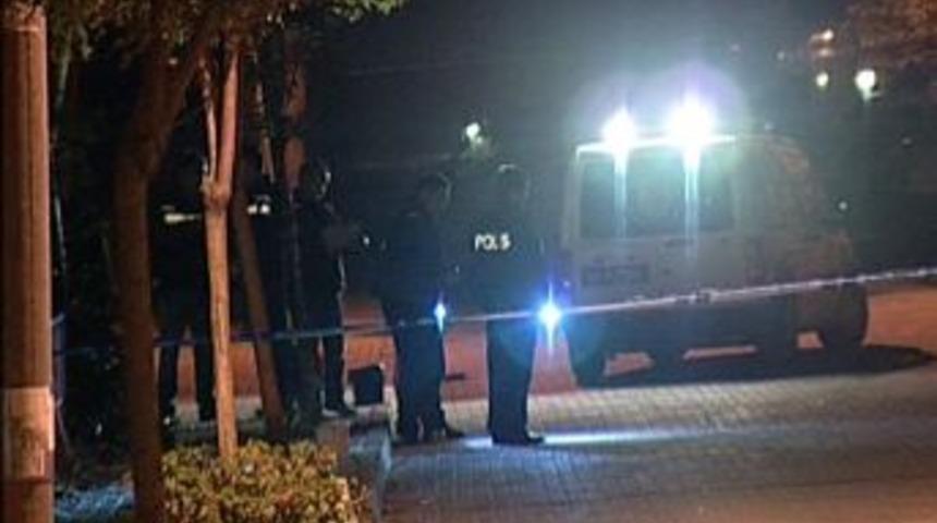 Bir saat arayla 2 farklı yerde ses bombası patladı